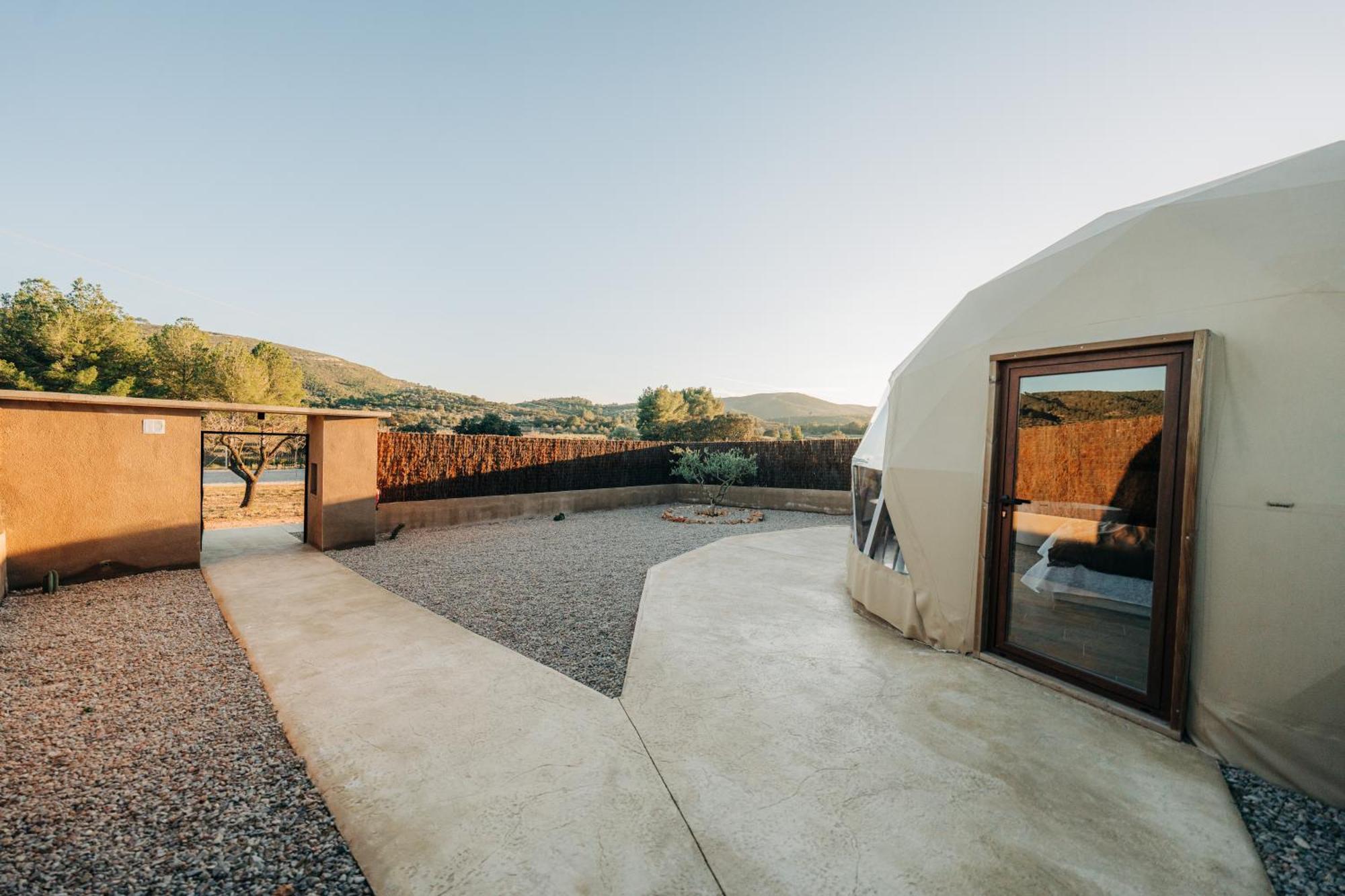 El Moli Glamping 호텔 Adzaneta 외부 사진
